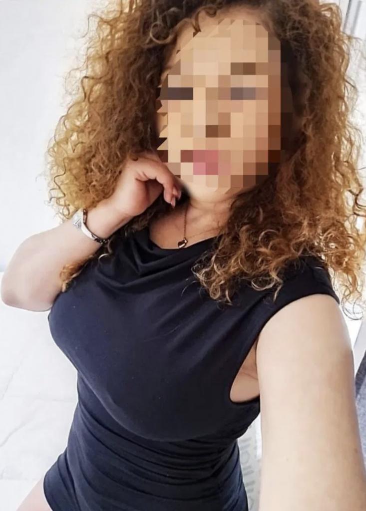 Chica busca chico en Valencia: Chica busca chico