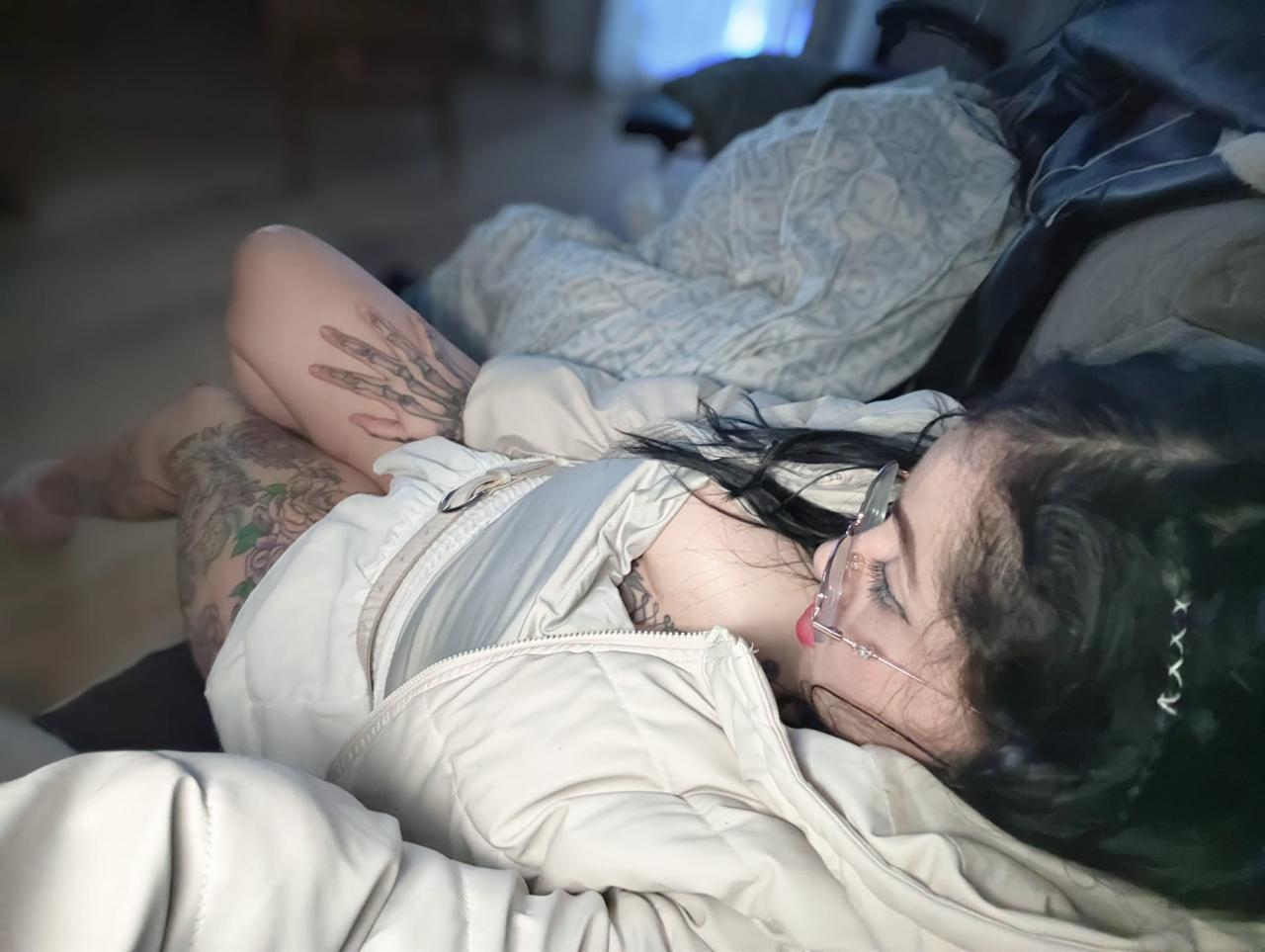 Chica busca chico en Lérida: 