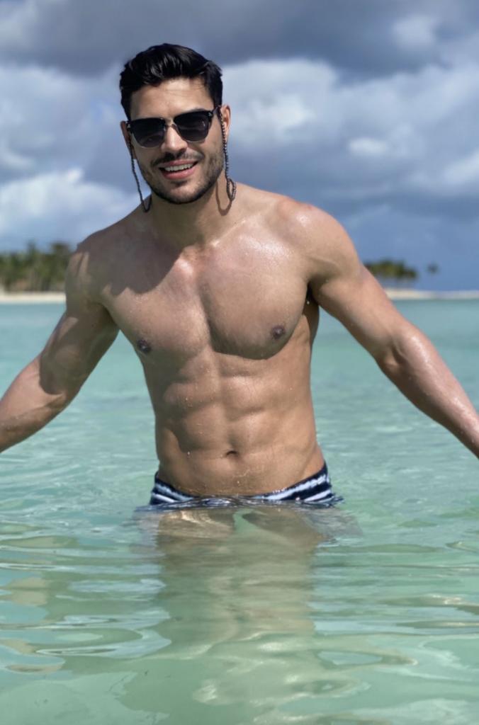 Chico busca chica en Barcelona: 