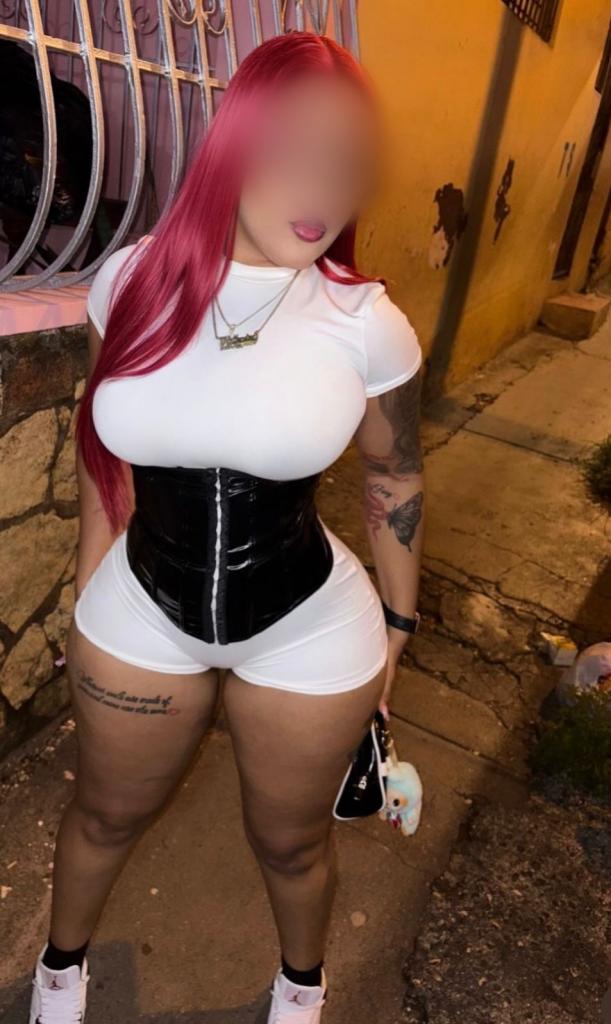 Chica busca chico en Huesca: 