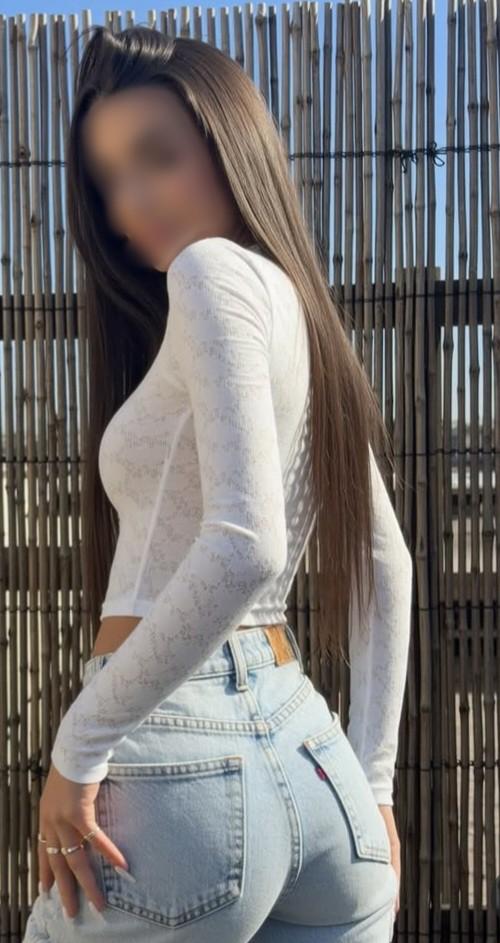 Chica busca chico en La Coruña: Chica busca chico