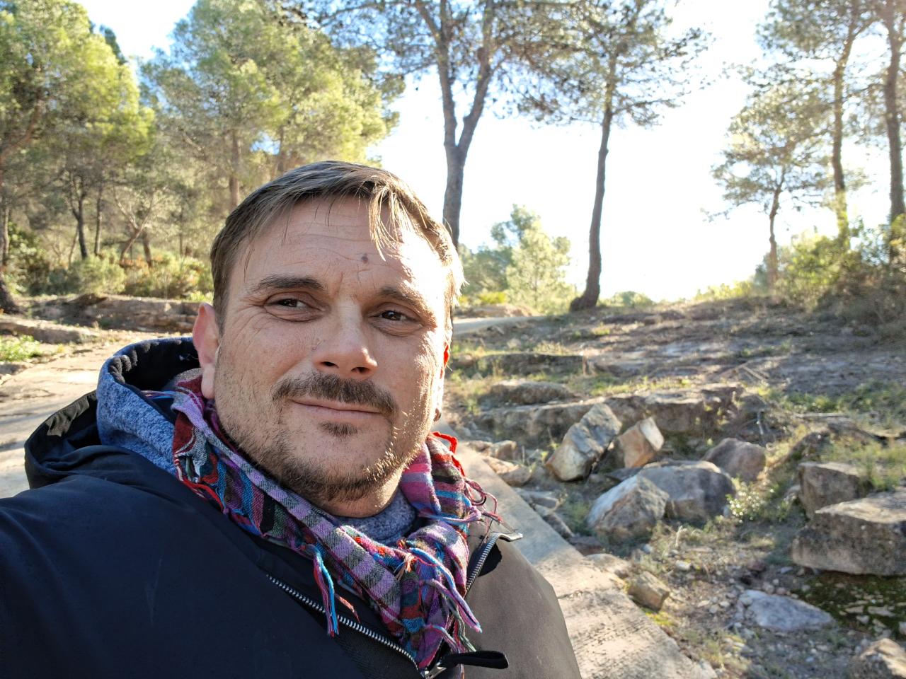 633721546: Chico busca chica en Valencia