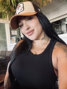 Chica busca chico en Cádiz: 