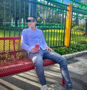 Chico busca chica en Lugo: 