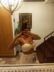 Chica busca chico en Sevilla: 