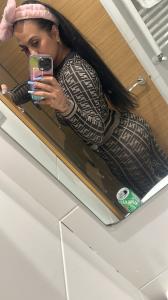 647877440: Chica busca chico en Granada