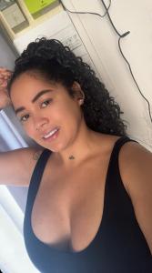 618844081: Chica busca chico en Valencia