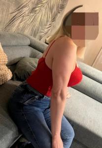 Chica busca chico en La Coruña: 