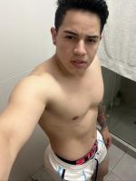 695918947: Chico busca chica en Madrid