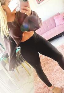 617434592: Chica busca chico en León