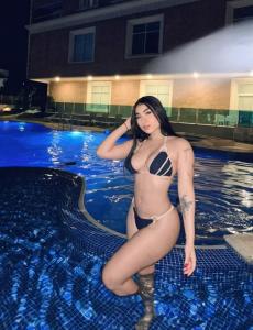 614859885: Chica busca chico en Las Palmas