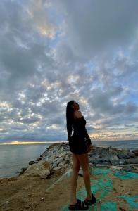 614735789: Chica busca chico en Madrid
