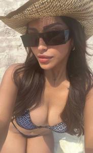 623139678: Chica busca chico en Barcelona