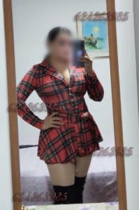 Chica busca chico en Huelva: 