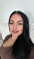 623139678: Chica busca chico en Barcelona