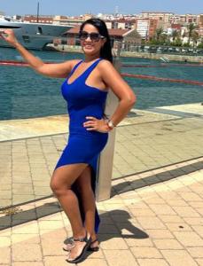 667724803: Chica busca chico en Barcelona