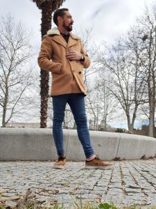 614288281: Chico busca chica en Madrid