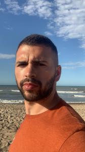600279056: Chico busca chica en Barcelona