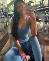 607434287: Chica busca chico en Sevilla