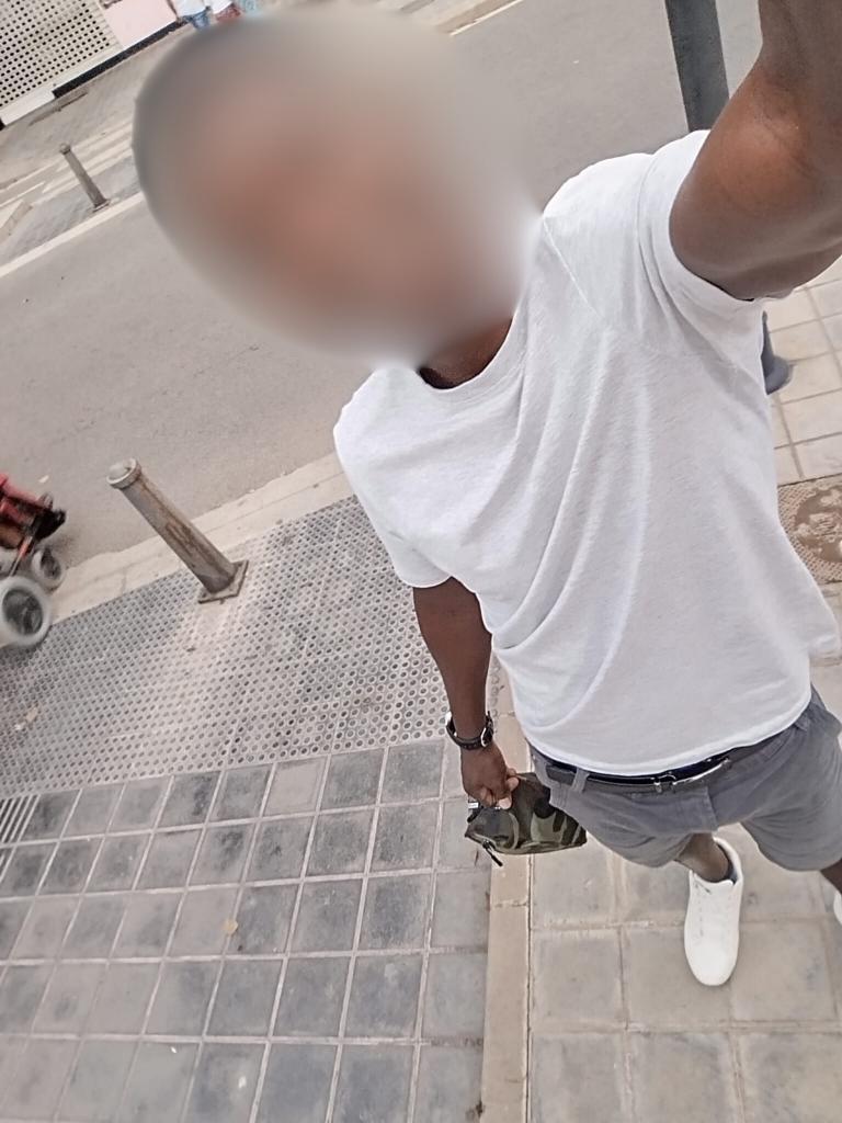 Chico busca chica en Valencia: 