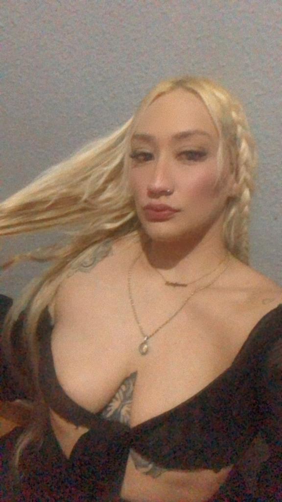 Chica busca chico en Murcia: 