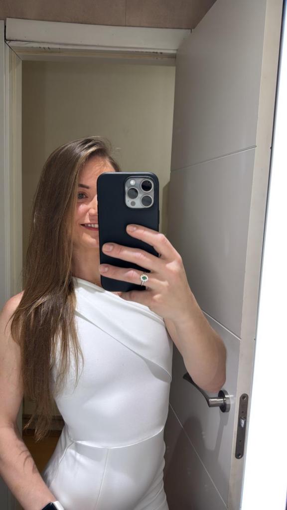 661117272: Chica busca chico en Madrid