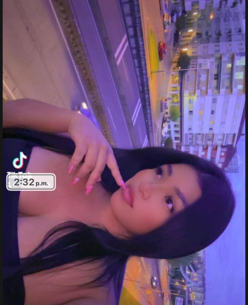 Chica busca chico en Orense: 