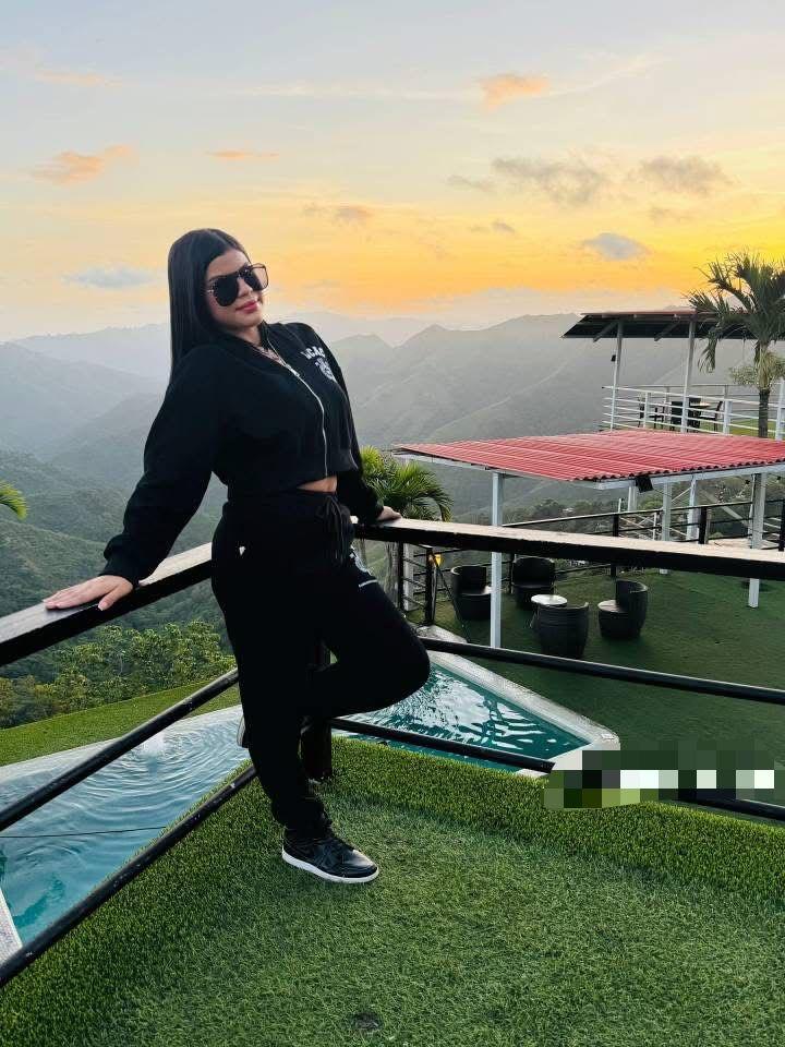 623596533: Chica busca chico en Las Palmas