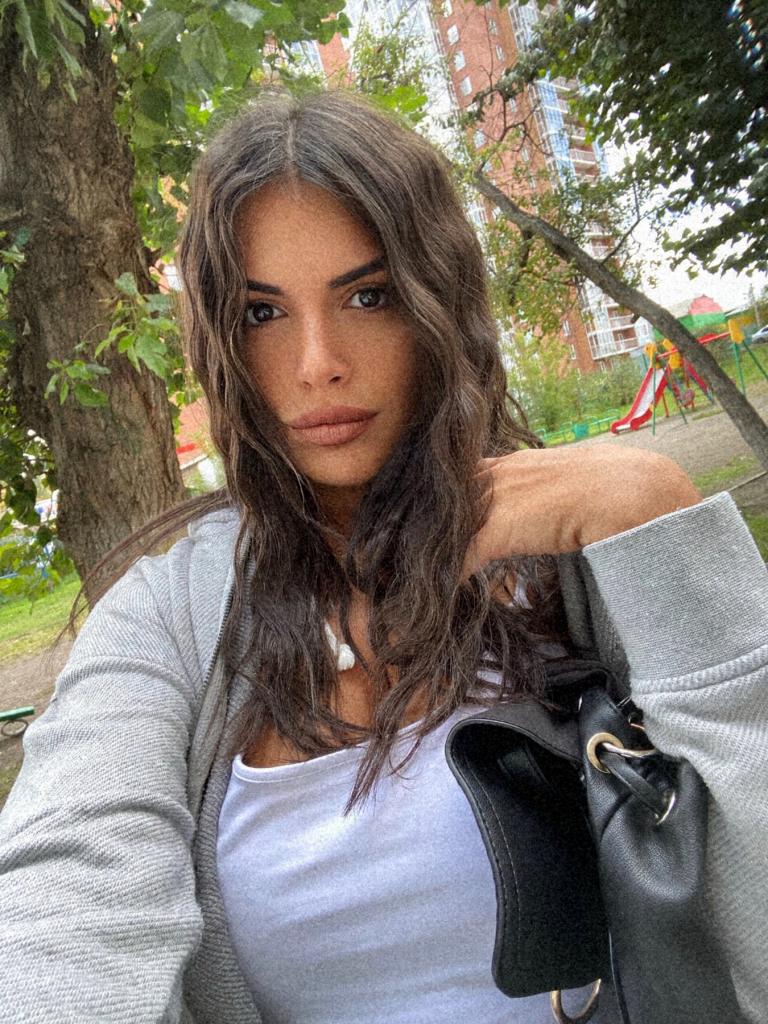 Chica busca chico en Alicante: 