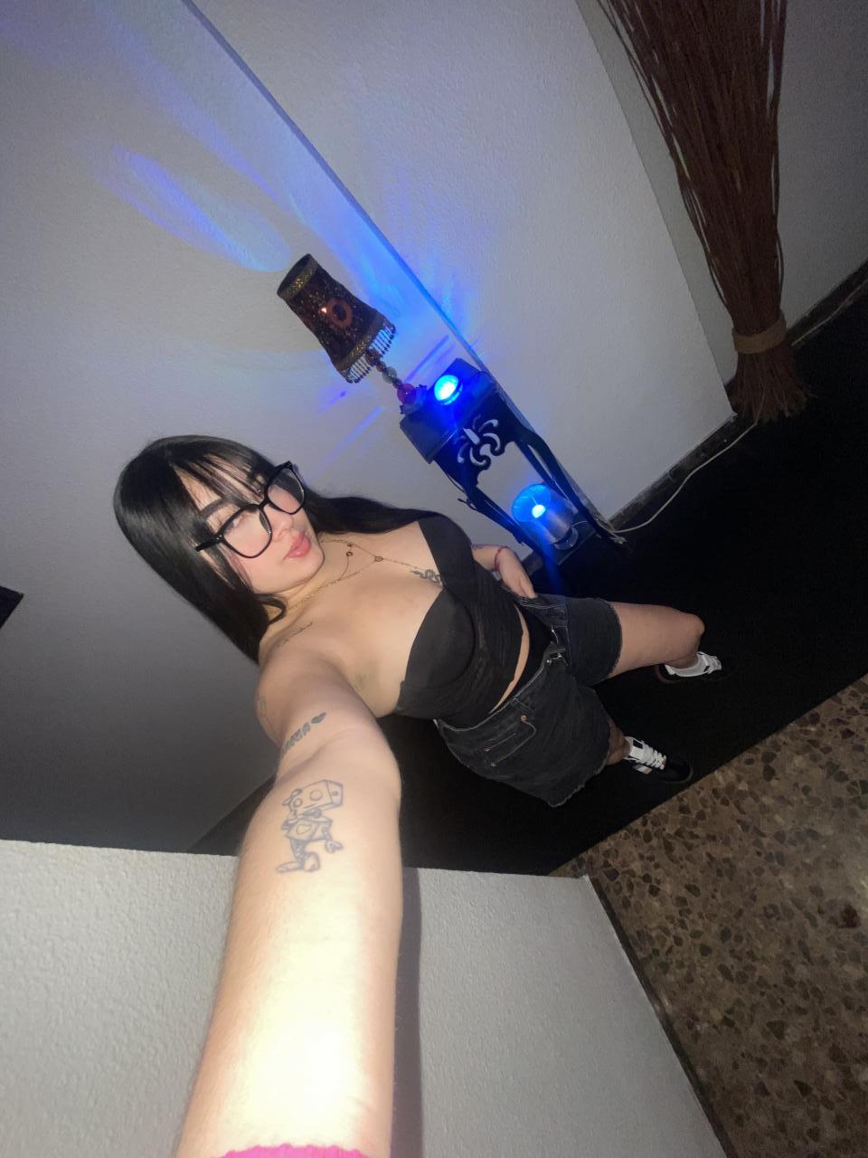 Chica busca chico en Alicante: 