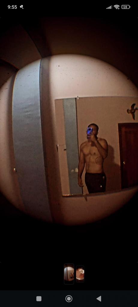 674255752: Chico busca chica en Barcelona