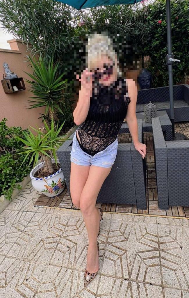 624686977: Chica busca chico en Granada