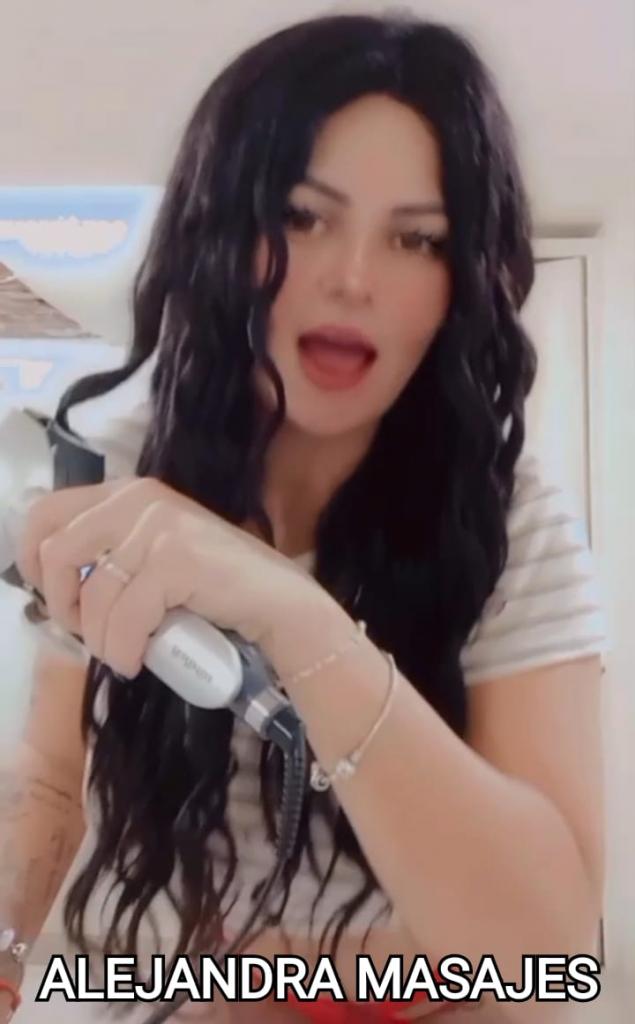 Chica busca chico en Cádiz: 