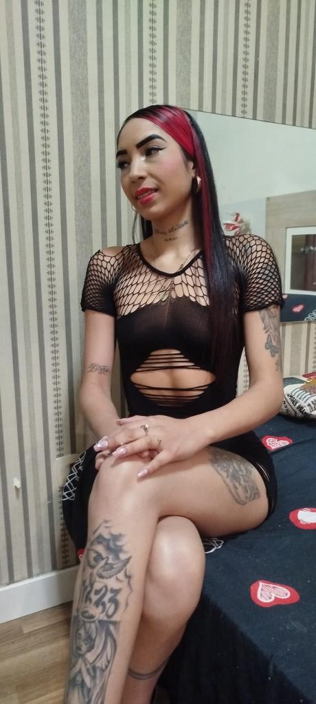 613706034: Chica busca chico en Granada