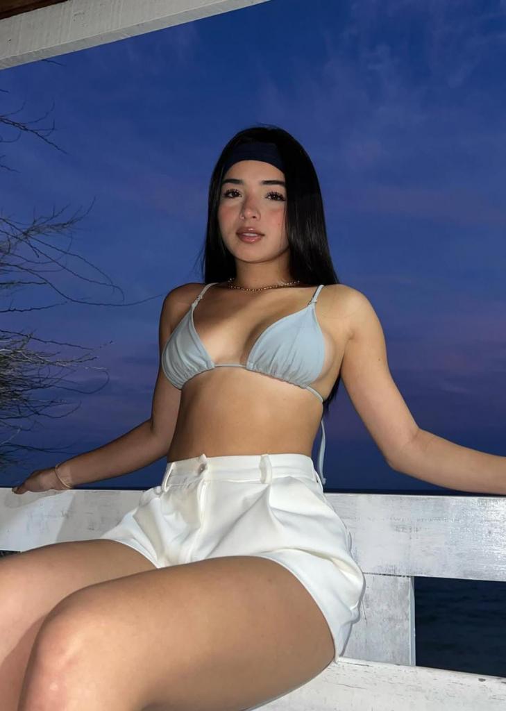 Chica busca chico en Murcia: 