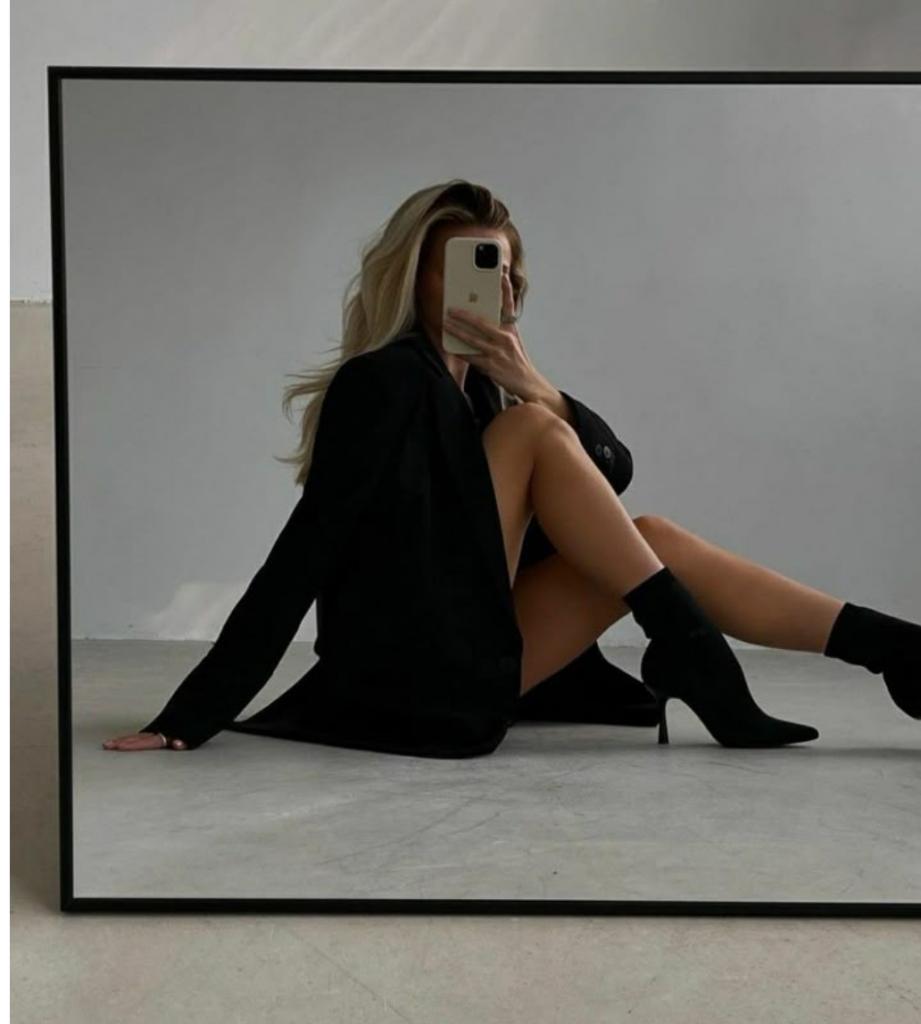 Chica busca chico en Mallorca: 