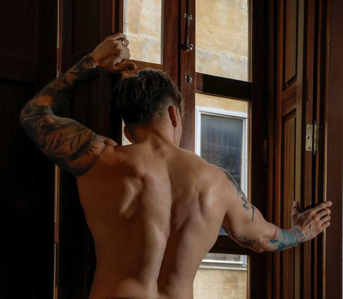 Chico busca chica en Las Palmas: 