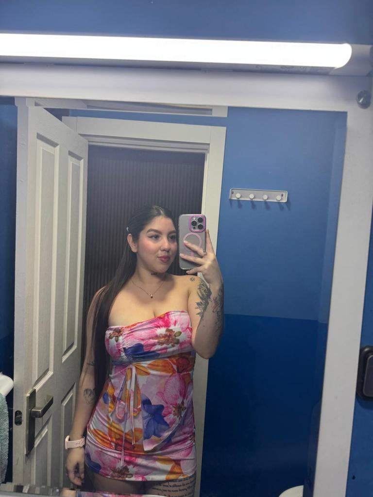 Chica busca chico en Almería: 