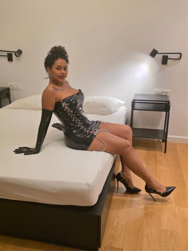 612209818: Chica busca chico en Albacete