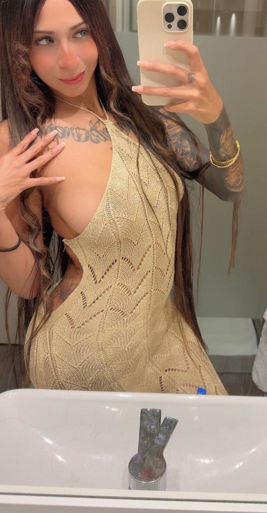 Chica busca chico en Málaga: Chica busca chico