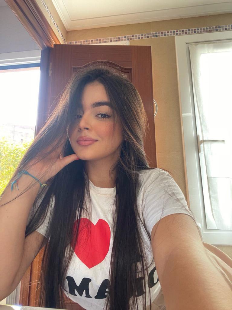 Chica busca chico en La Coruña: 