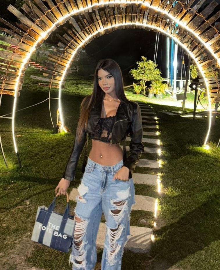 Chica busca chico en Mallorca: 