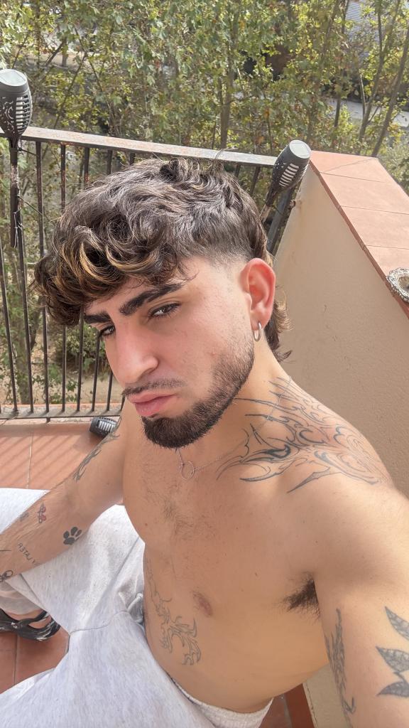 711208390: Chico busca chica en Madrid