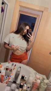 614923385: Chica busca chico en Castellón