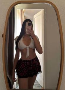 631519356: Chica busca chico en Madrid