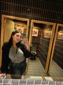 624524541: Chica busca chico en Guipúzcoa