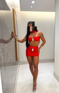 617097163: Chica busca chico en Barcelona