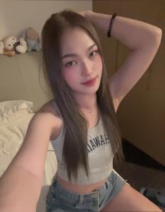 697963361: Chica busca chico en Valencia