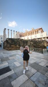 617439845: Chica busca chico en Zaragoza