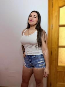 600332815: Chica busca chico en Sevilla